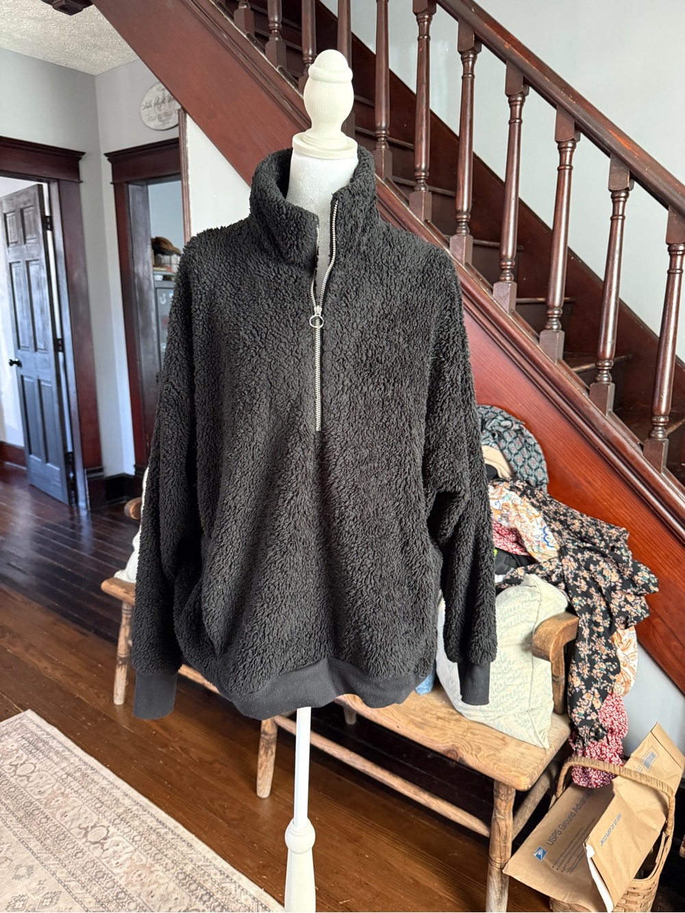 Express Y2K Black Sherpa Fleece Half Zip Sweatshirt M Cozy Oversized Gorpcore